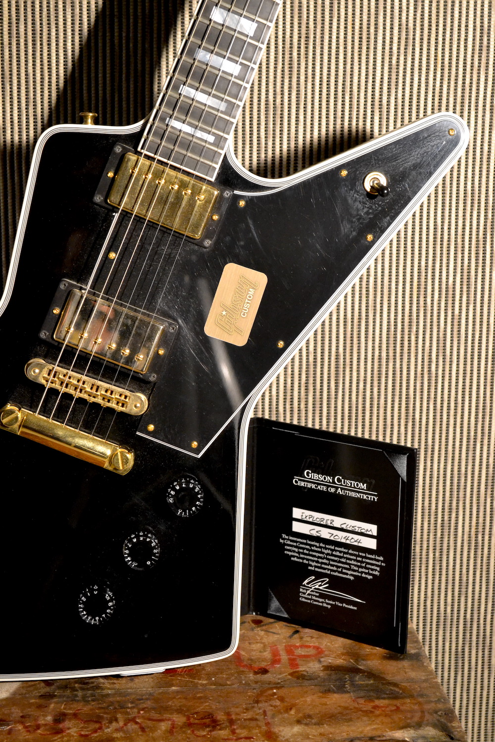 gallery item